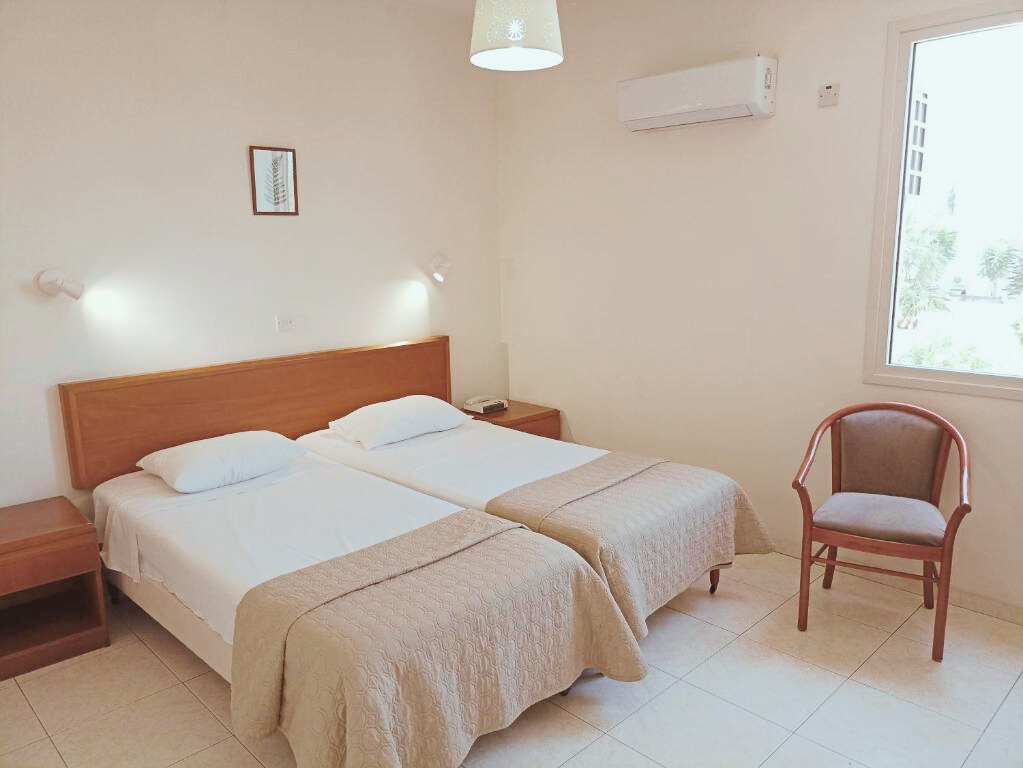 Hotel room1