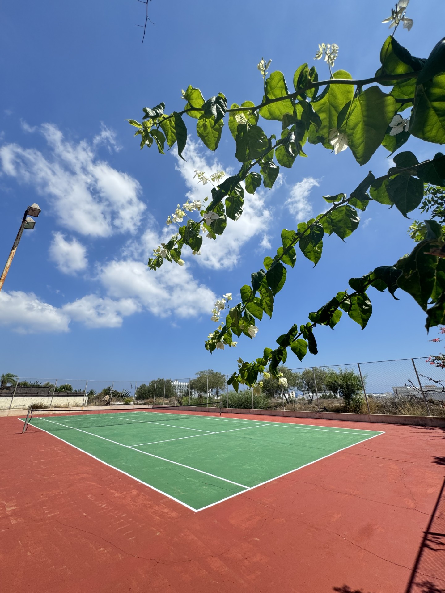 Hotel tennis court